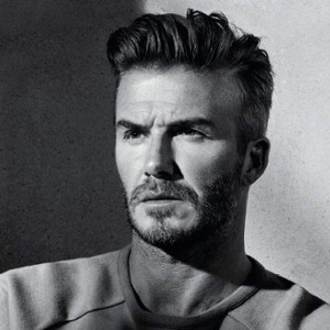 David Beckham jellegeztesen szögletes arcformával rendelkezik